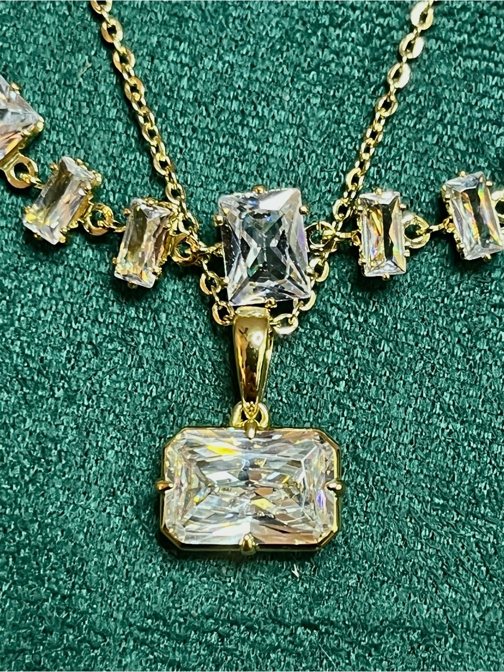 Elegant Gold-filled AAA CZ Emerald E-W Pendant Necklace & Emerald Cut Bracelet